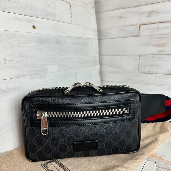 Gucci Handbags - Gucci GG Supreme Canvas Belt Bumbag Black